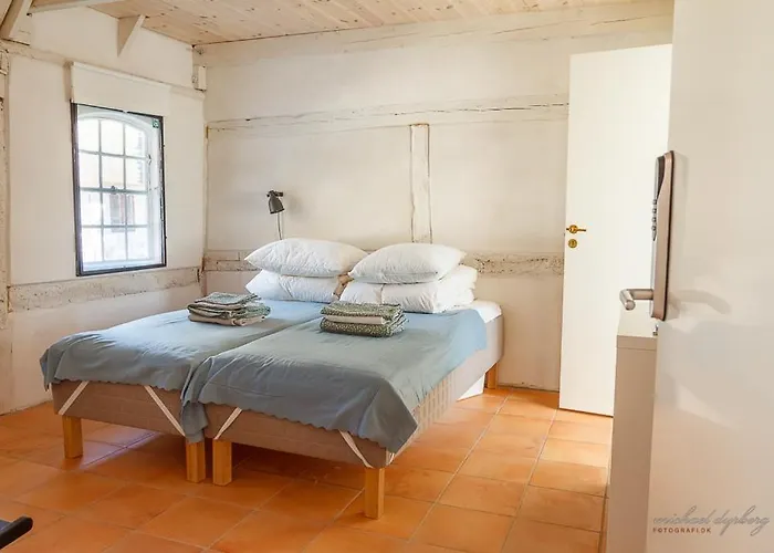 Hostel Ragnhilds Gard, *