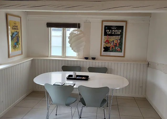Hostel Ragnhilds Gard, *