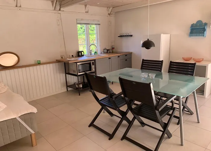 Ragnhilds Gard, Hostel